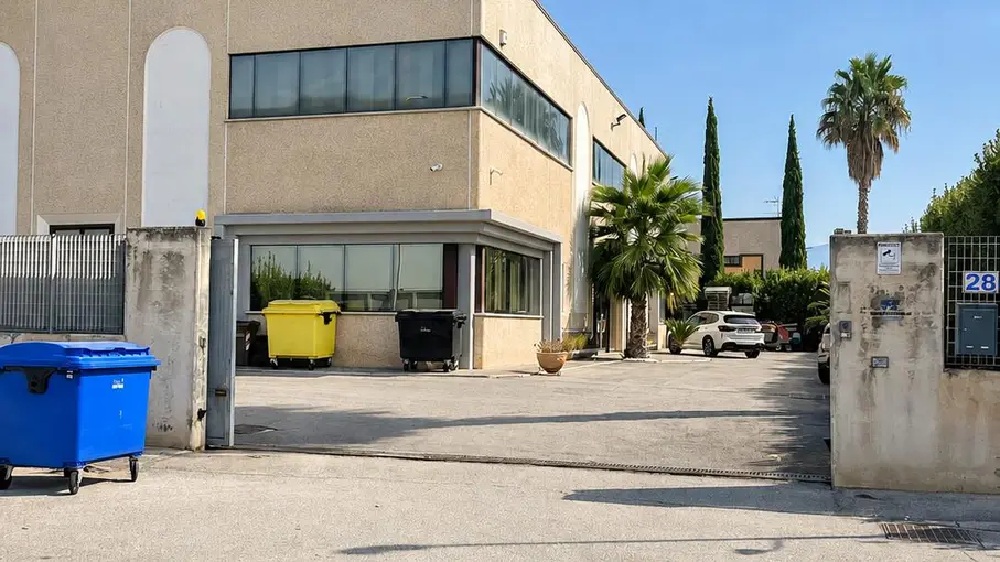 Capannoni Via della Quaglia snc, Cisterna di Latina