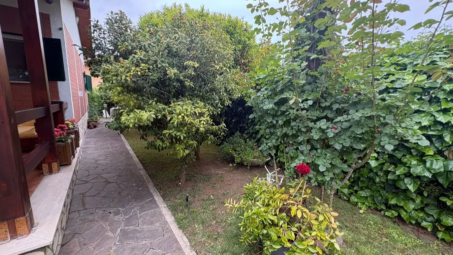 Villa unifamiliare Via Montecristo 19, Latina