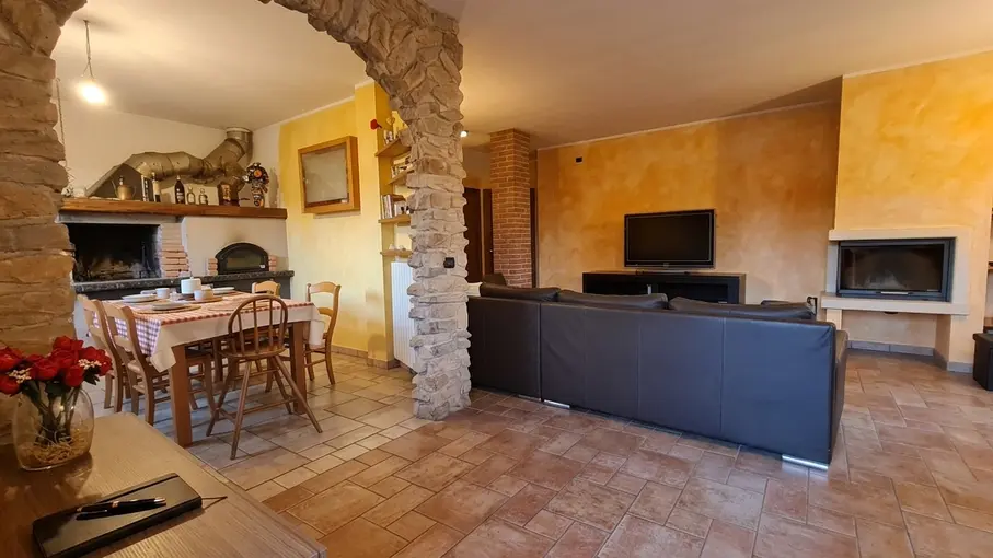Villa bifamiliare Via Lucio Battisti 19, Concamarise