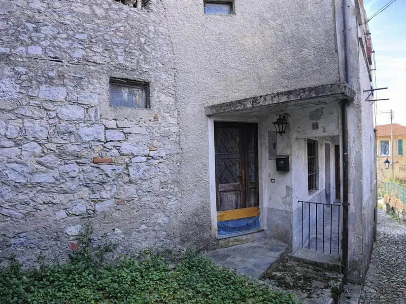Immobile immagine 1