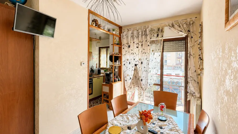 Appartamento Via della Viola 15, Latina