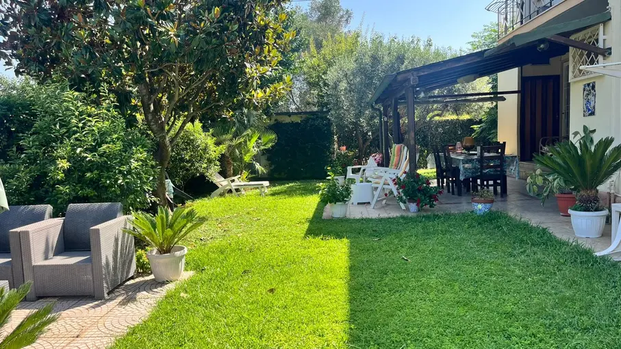 Appartamento Strada Litoranea 11376, Latina