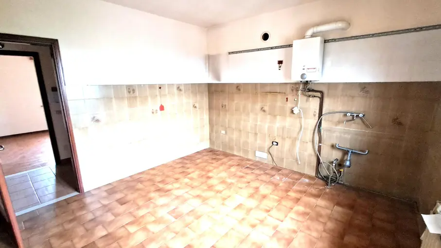 Appartamento Via Noradino Zapparoli 5, Borgocarbonara