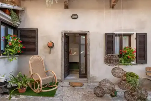 Immobile immagine 2