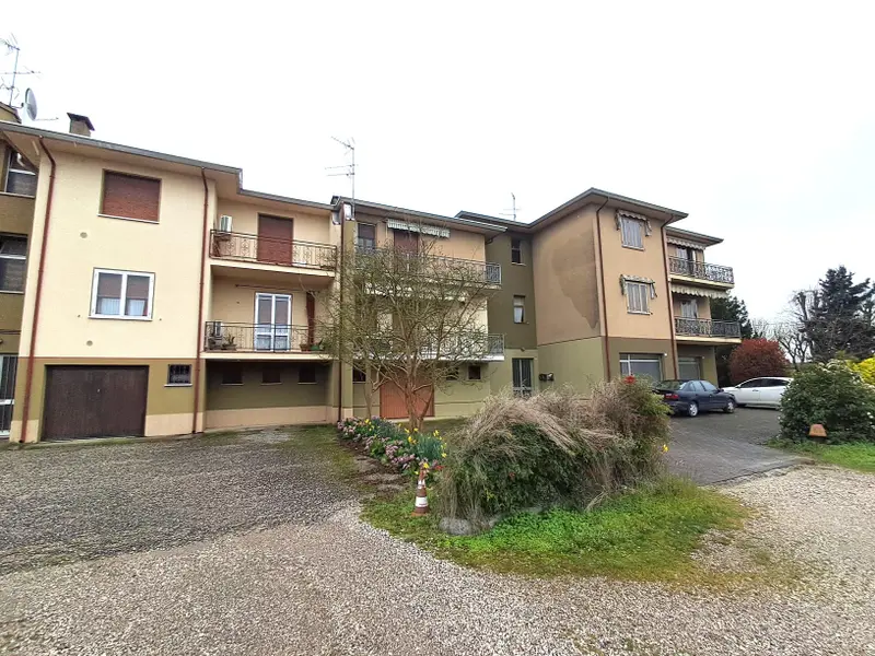 Immobile immagine 1