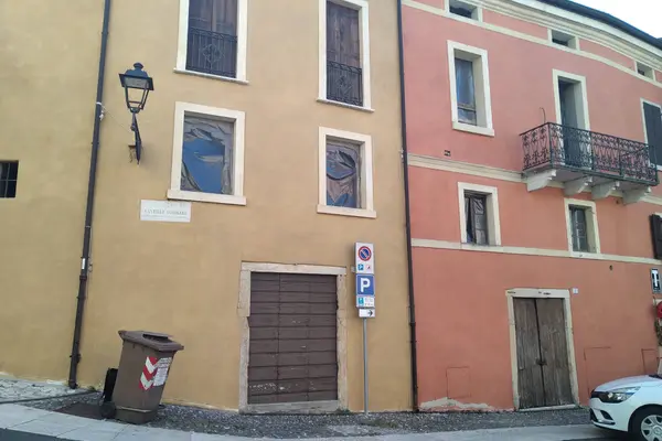Immobile immagine 5