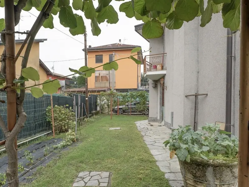 Immobile immagine 1