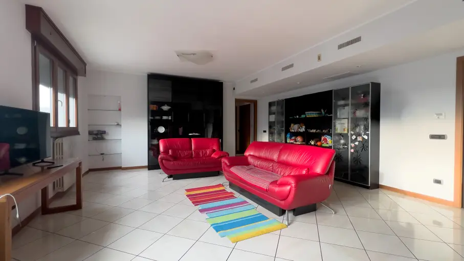 Stabile o palazzo Via P. Togliatti 1, Corsico