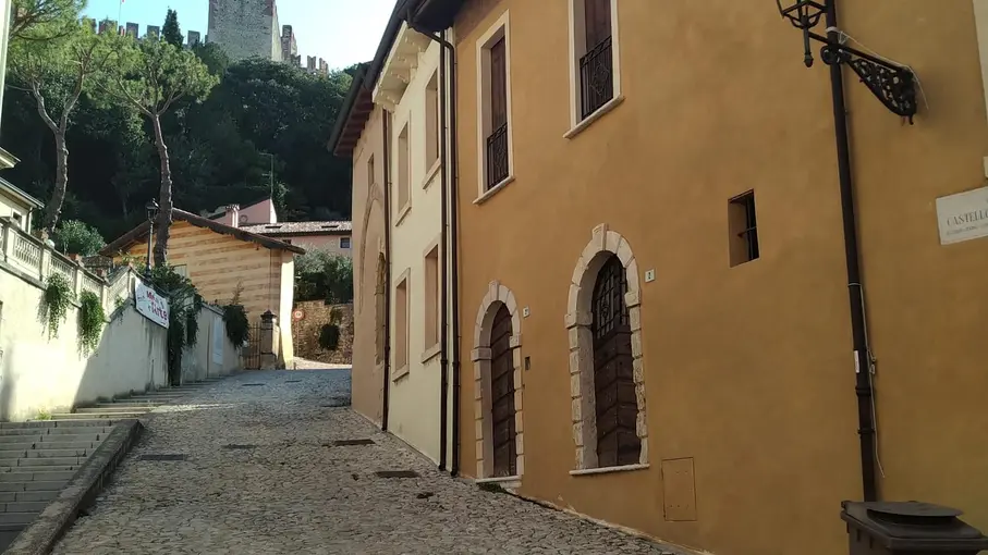Rustico Piazza dell'Antenna 7, Soave