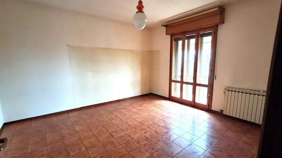 Appartamento Via Noradino Zapparoli 5, Borgocarbonara