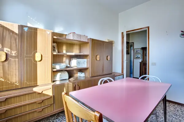 Immobile immagine 4