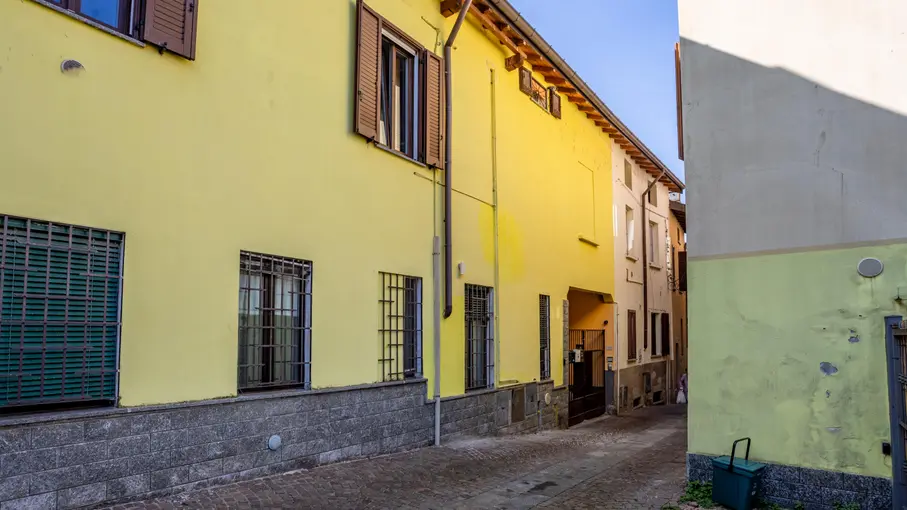 Appartamento Via Garibaldi 14, Porto Ceresio