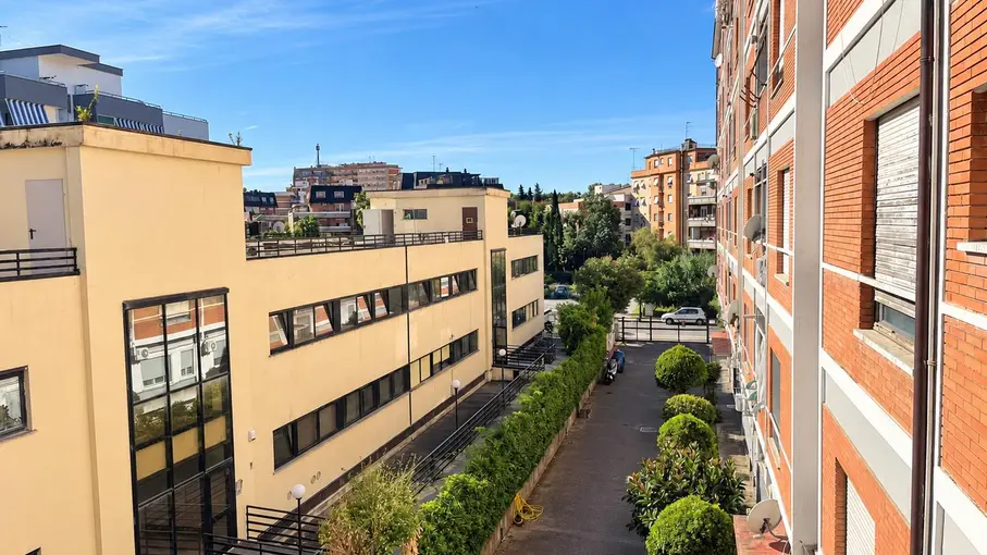 Appartamento Via Svetonio 4, Latina