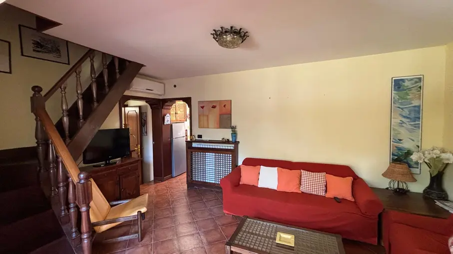 Villa bifamiliare Via Sezze 52, Bassiano